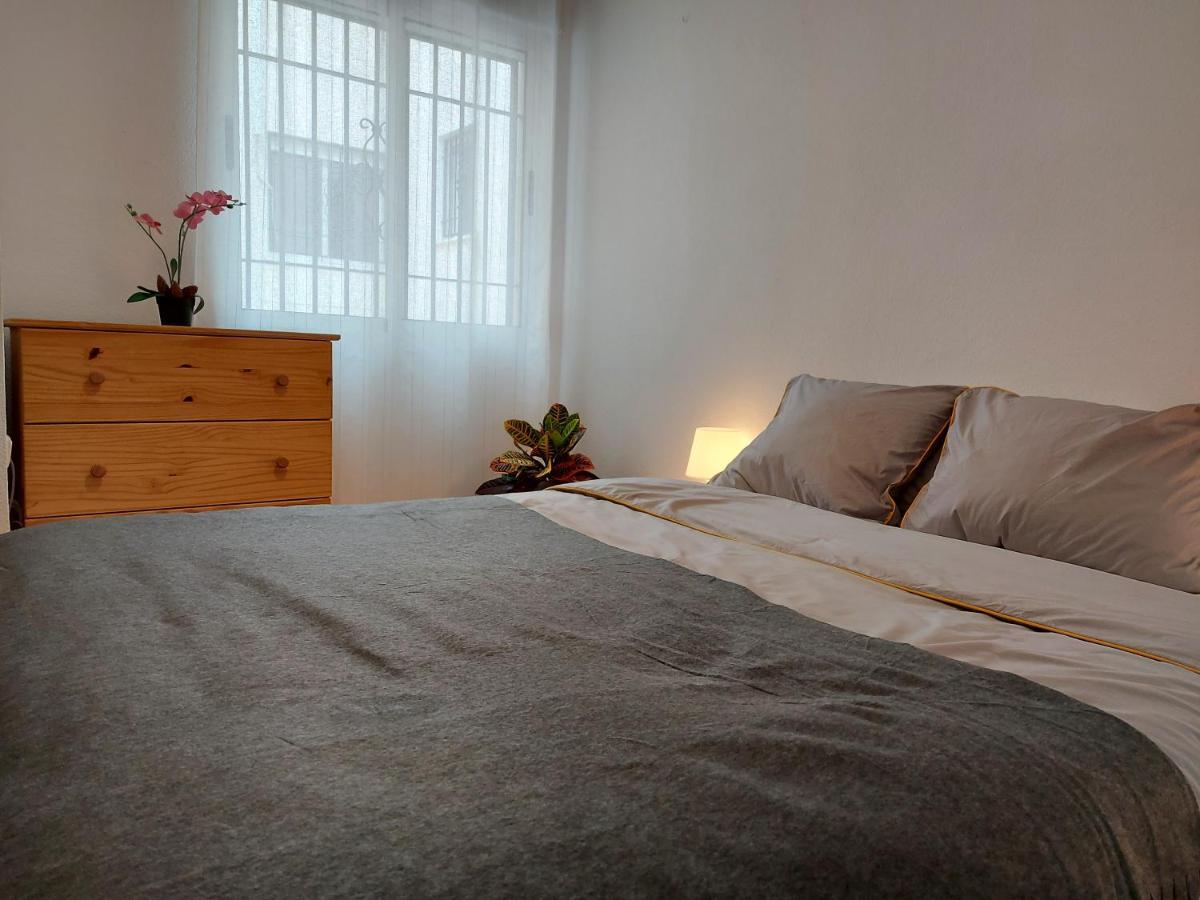 Beach Apartment Interior Arenales del Sol Eksteriør billede
